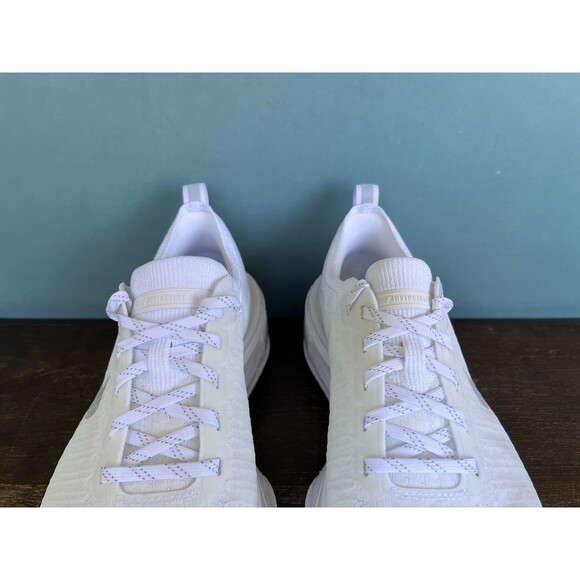 Nike ZoomX Invincible 3 Women's White Running Shoes Sz 8.5 Extra Wide FN7997-100 - Picture 8 of 11